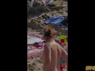 Velký velký kozičky polonahá milfs - voyér amatér pláž mov