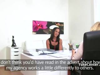 Terrific lesbičky zkurvenej na odlitek