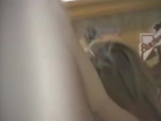 Splendid buhok na kulay kape nahuli supsupin at swallowing sa pamamagitan ng a pe