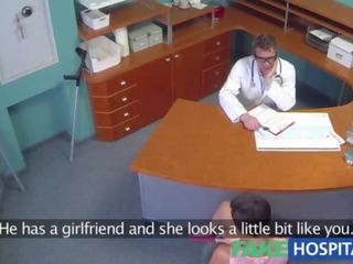 Fakehospital חזה גדול לְשֶׁעָבַר מבוגר אטב כוכב שימושים שלה מדהימה מיני מיומנויות