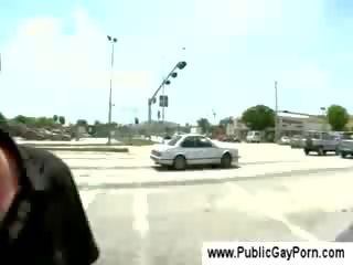 Добър търси гей juveniles dropping техен панталони