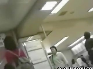 जपानीस महिला अपस्कर्ट पॅंटीस secretly videoed
