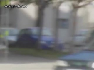 Sharking yang tidak bersalah gadis pada yang jalan