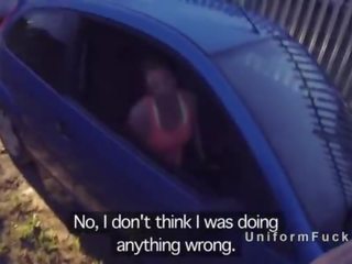 Hamisítvány zsaru pulls vége bájos dögös szőke majd frufru neki