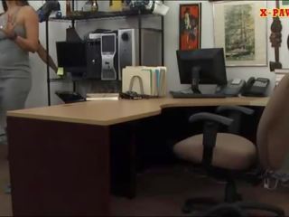 Delightful goddess sells her Cello and slammed