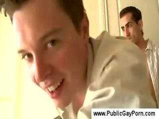 Homo ystävät helvetin päällä the balkony