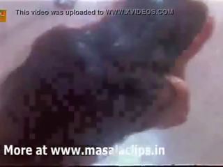 Pyasa jism hindi b arvosana vid glorious kohtauksia