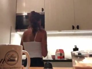 Sempurna pokies pada yang dapur kamera, braless sylvia dan beliau menakjubkan putting