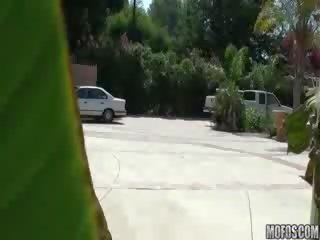 Saya neighbors rakan-rakan mainan